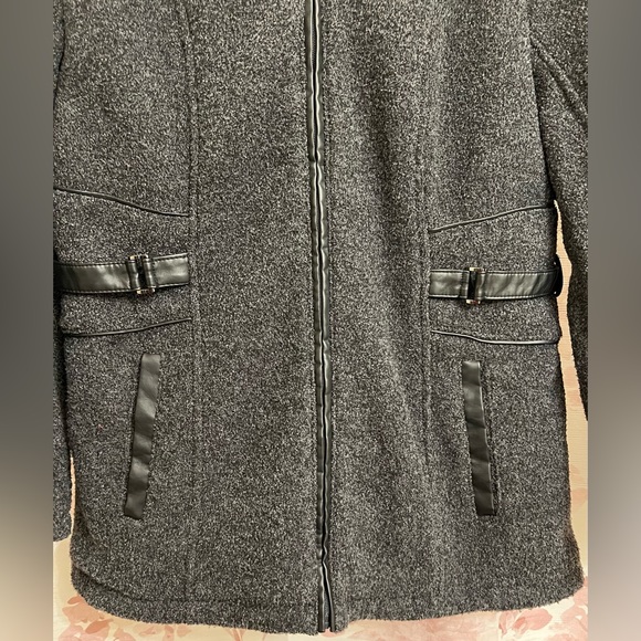 Covington Coat - Picture 2 of 7